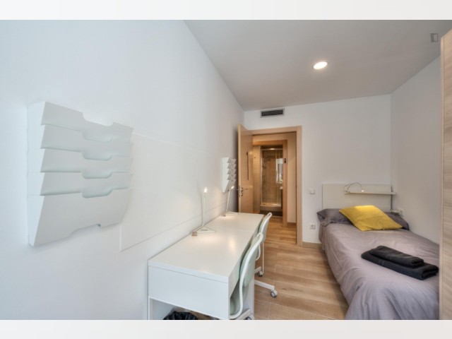 Spain furnished Room in Catalonia, Barcelona