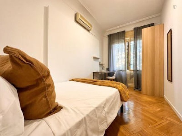 Spain furnished Room in Madrid, Madrid