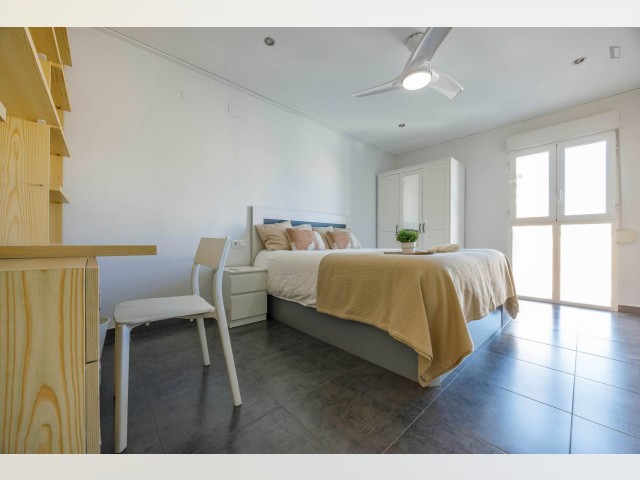 Spain furnished Room in Valencia, Valencia