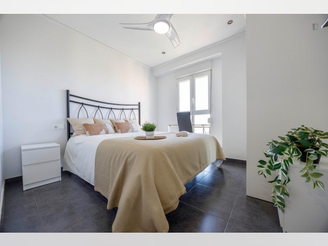 Spain furnished Room in Valencia, Valencia