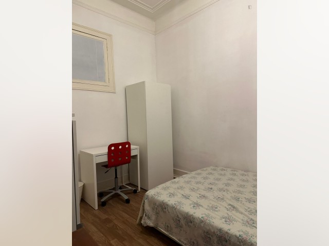 Portugal furnished Room in Lisboa-Tagus Valley, Lisbon
