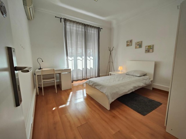Portugal furnished Room in Lisboa-Tagus Valley, Lisbon