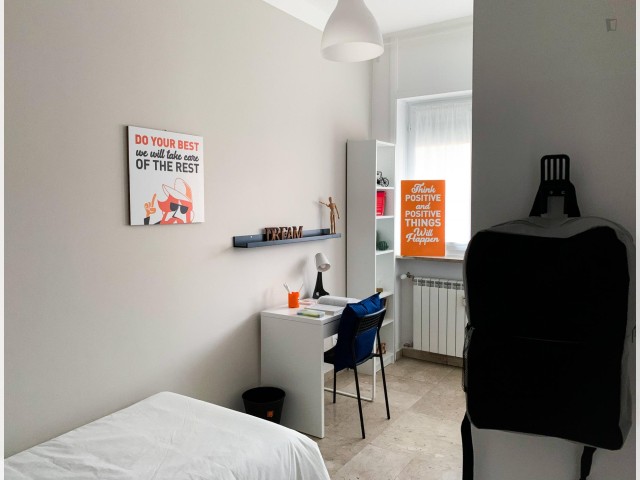 Turin Room for rent
