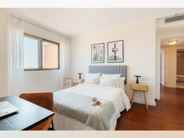 Spain furnished Room in Valencia, Valencia