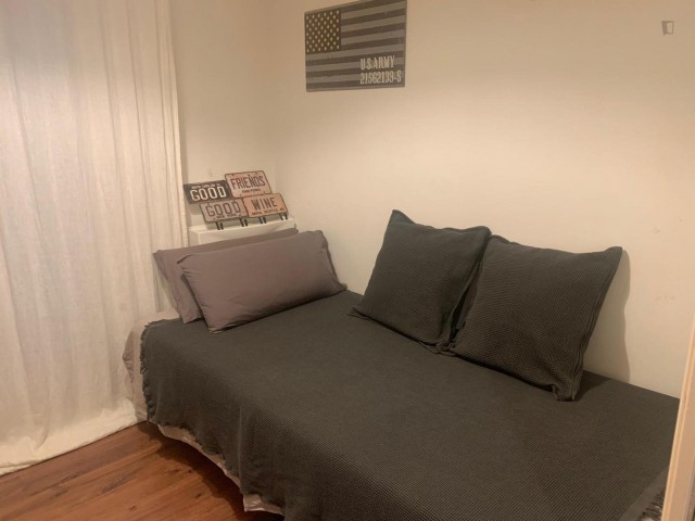 Spain furnished Room in Catalonia, Barcelona