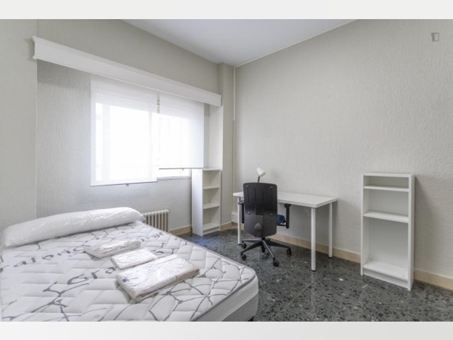 Spain furnished Room in Valencia, Valencia