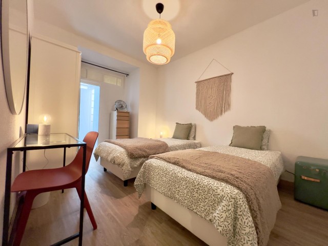 Portugal furnished Room in Lisboa-Tagus Valley, Lisbon