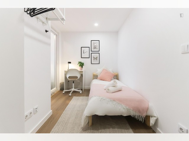 Portugal furnished Room in Lisboa-Tagus Valley, Lisbon