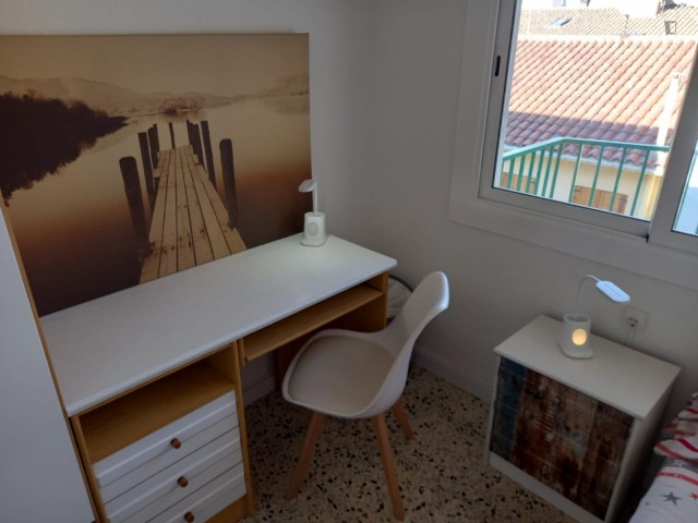 Spain furnished Room in Catalonia, Barcelona