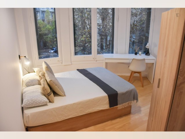 Spain furnished Room in Catalonia, Barcelona