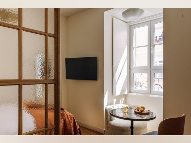 Portugal furnished Room in Lisboa-Tagus Valley, Lisbon