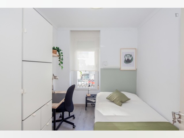 Spain furnished Room in Valencia, Valencia