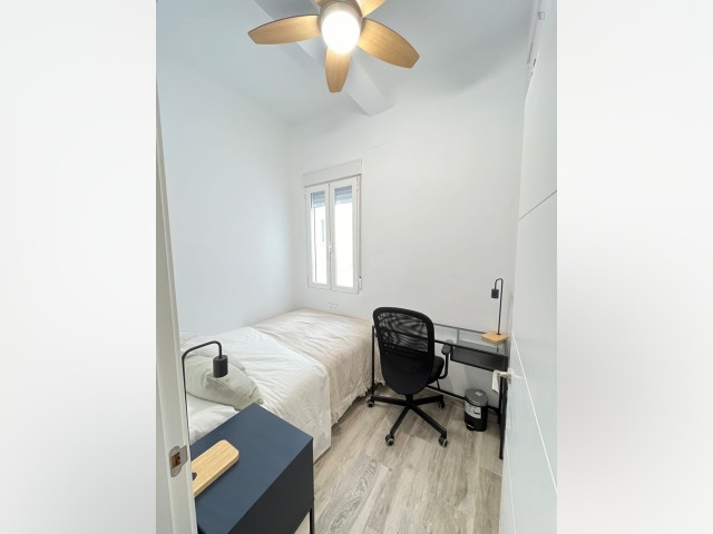 Spain furnished Room in Madrid, Madrid