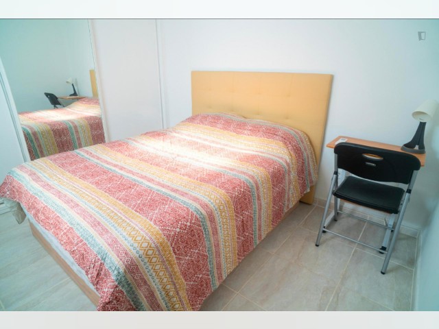Spain furnished Room in Madrid, Madrid