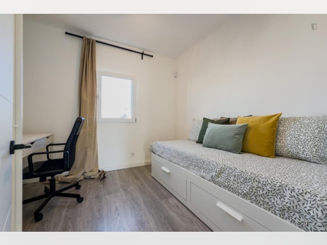 Spain furnished Room in Catalonia, Barcelona