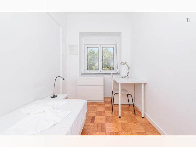 Portugal furnished Room in Lisboa-Tagus Valley, Lisbon
