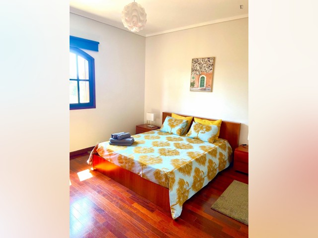 Portugal furnished Room in Centro Portugal, Leiria