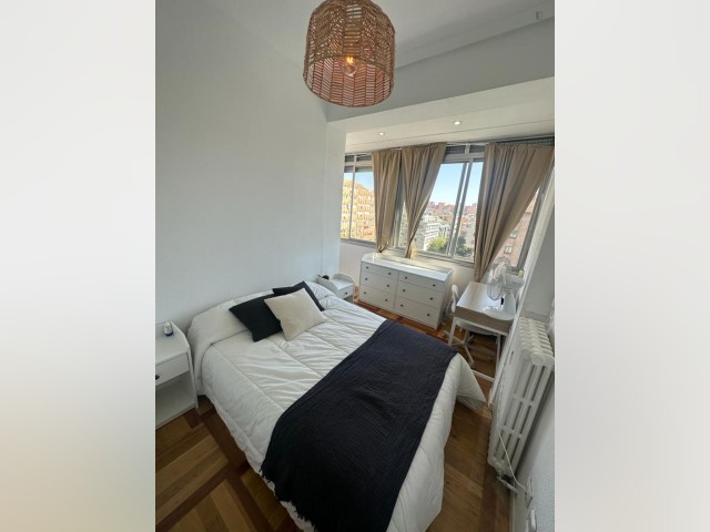 Spain furnished Room in Madrid, Madrid