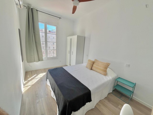 Spain furnished Room in Madrid, Madrid