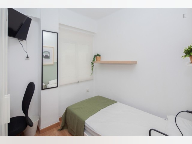 Spain furnished Room in Valencia, Valencia