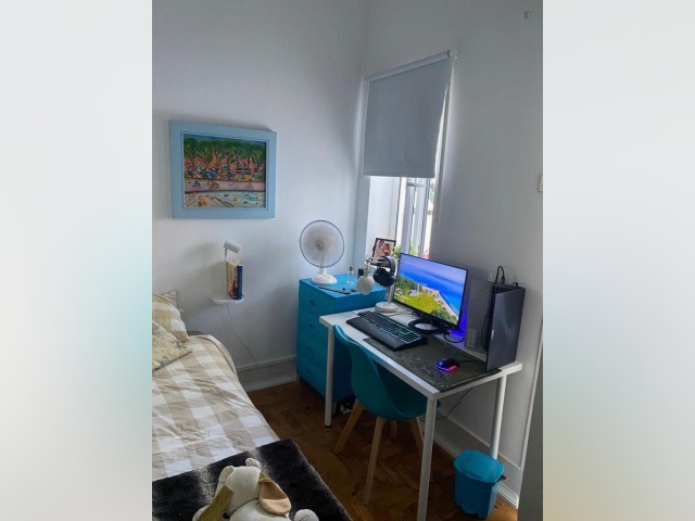 Portugal furnished Room in Lisboa-Tagus Valley, Lisbon