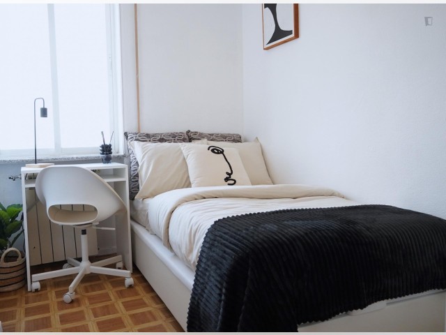 Spain furnished Room in Madrid, Madrid