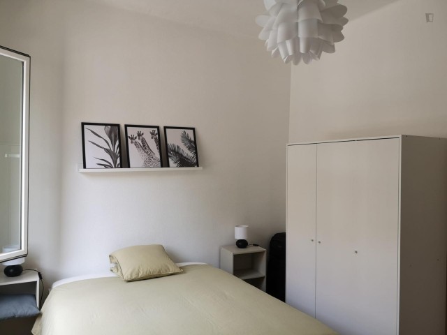 Spain furnished Room in Madrid, Madrid
