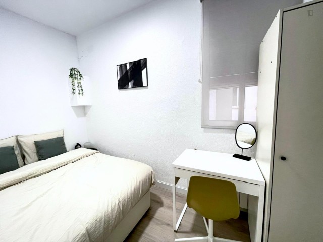 Spain furnished Room in Madrid, Madrid