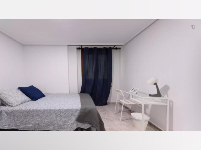 Spain furnished Room in Valencia, Valencia