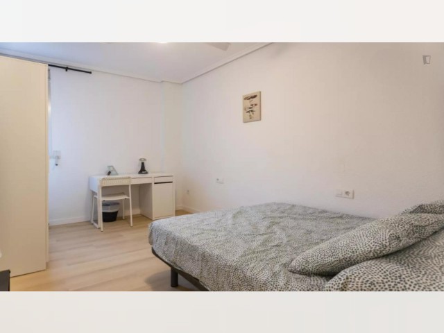 Spain furnished Room in Valencia, Valencia