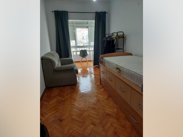 Portugal furnished Room in Lisboa-Tagus Valley, Lisbon