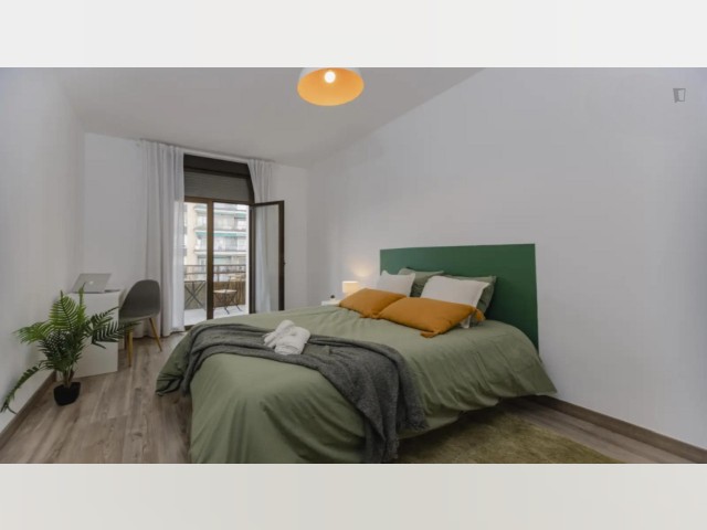 Spain furnished Room in Valencia, Valencia