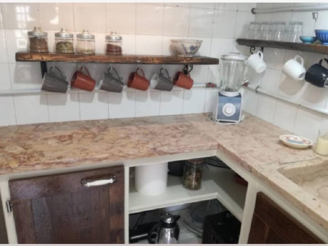 Portugal furnished Room in Lisboa-Tagus Valley, Lisbon
