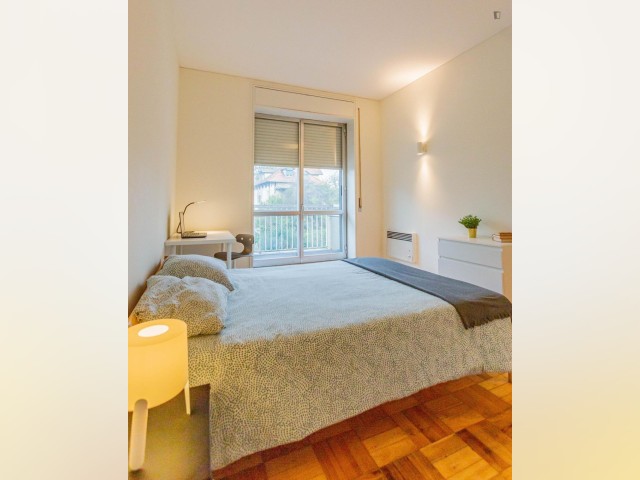 Portugal furnished Room in Porto-North Portugal, Porto Oporto