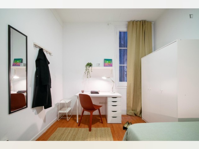 Spain furnished Room in Catalonia, Barcelona
