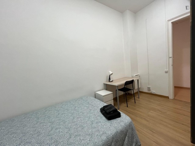 Spain furnished Room in Catalonia, Barcelona