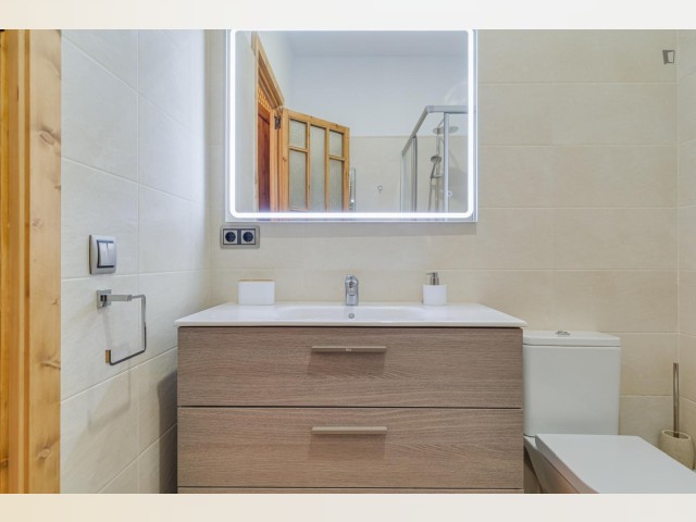 Spain furnished Room in Catalonia, Barcelona