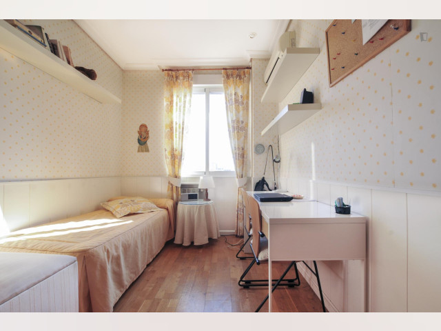 Spain furnished Room in Madrid, Madrid