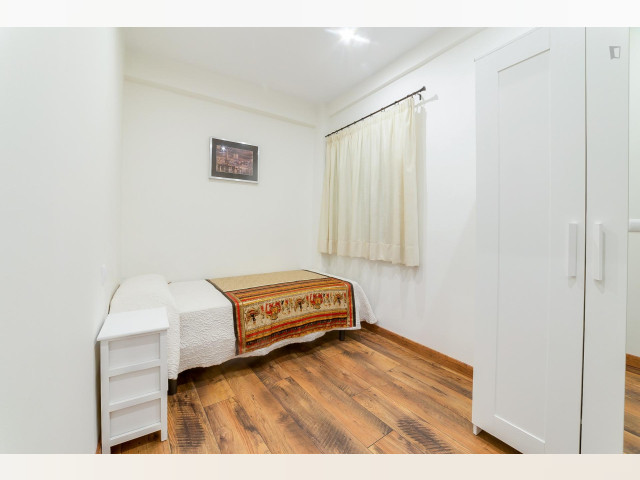 Spain furnished Room in Catalonia, Barcelona