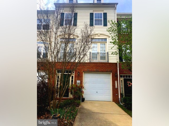 Laurel MI Townhouse for rent