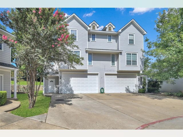 Willis TX Townhouse for rent