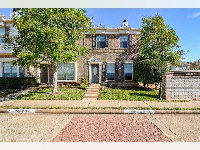 Sugar-Land Townhouse for rent