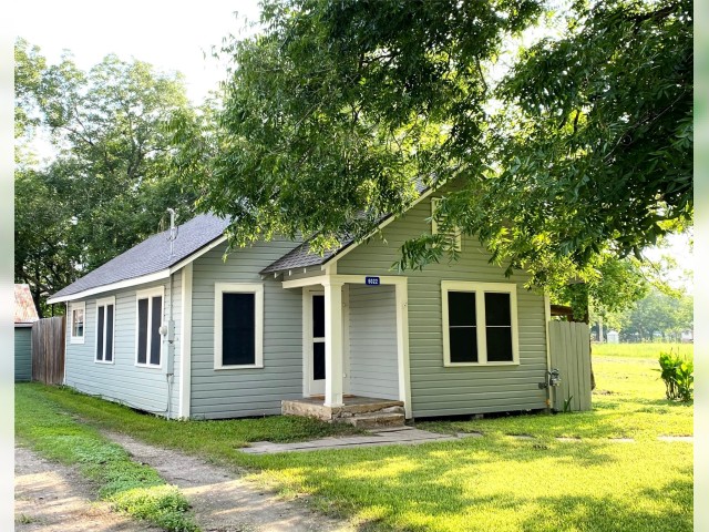 Wallis House for rent