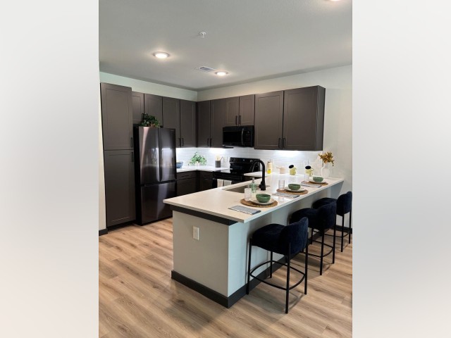 Spring Townhouse for rent