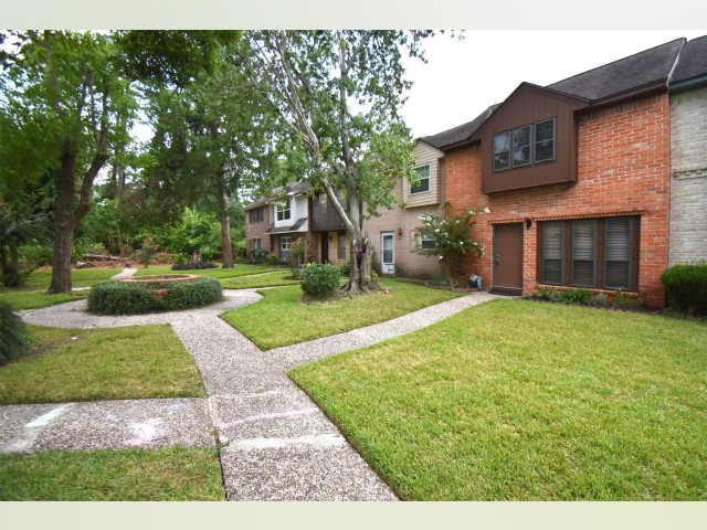 Dickinson Townhouse for rent