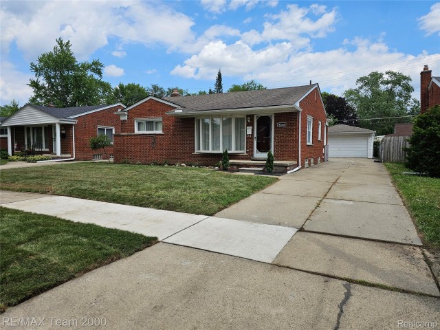 Dearborn-Heights House for rent
