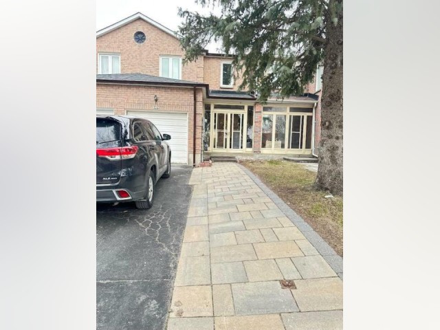 Richmond Hill ON House for rent